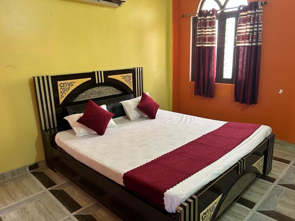 Buxar Hotel Shyam Inn المظهر الخارجي الصورة